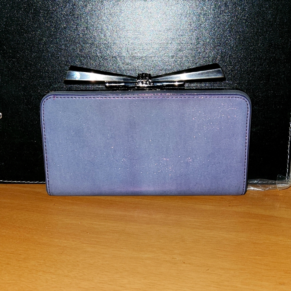 Overture Judith Leiber purple iridescent glittered bow clutch purse
